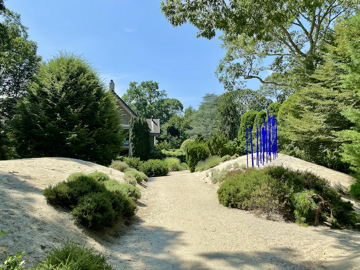 Chihuly Cobalt Reeds at LongHouse Reserve via Quintessence