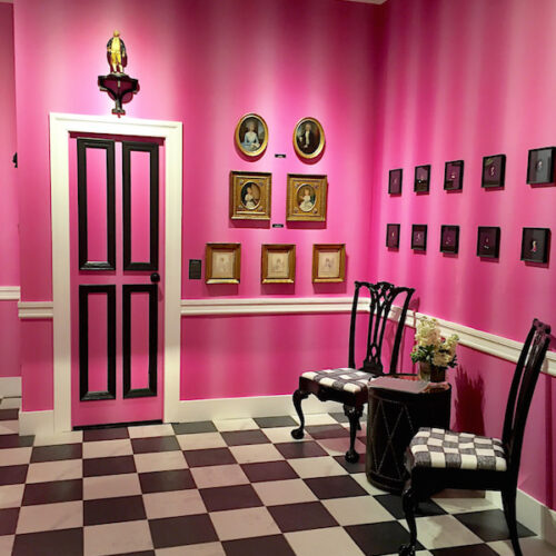 Elle Shushan booth at Winter Antiques Show