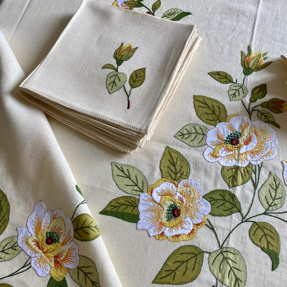 Vintage Italian Table Linens Set