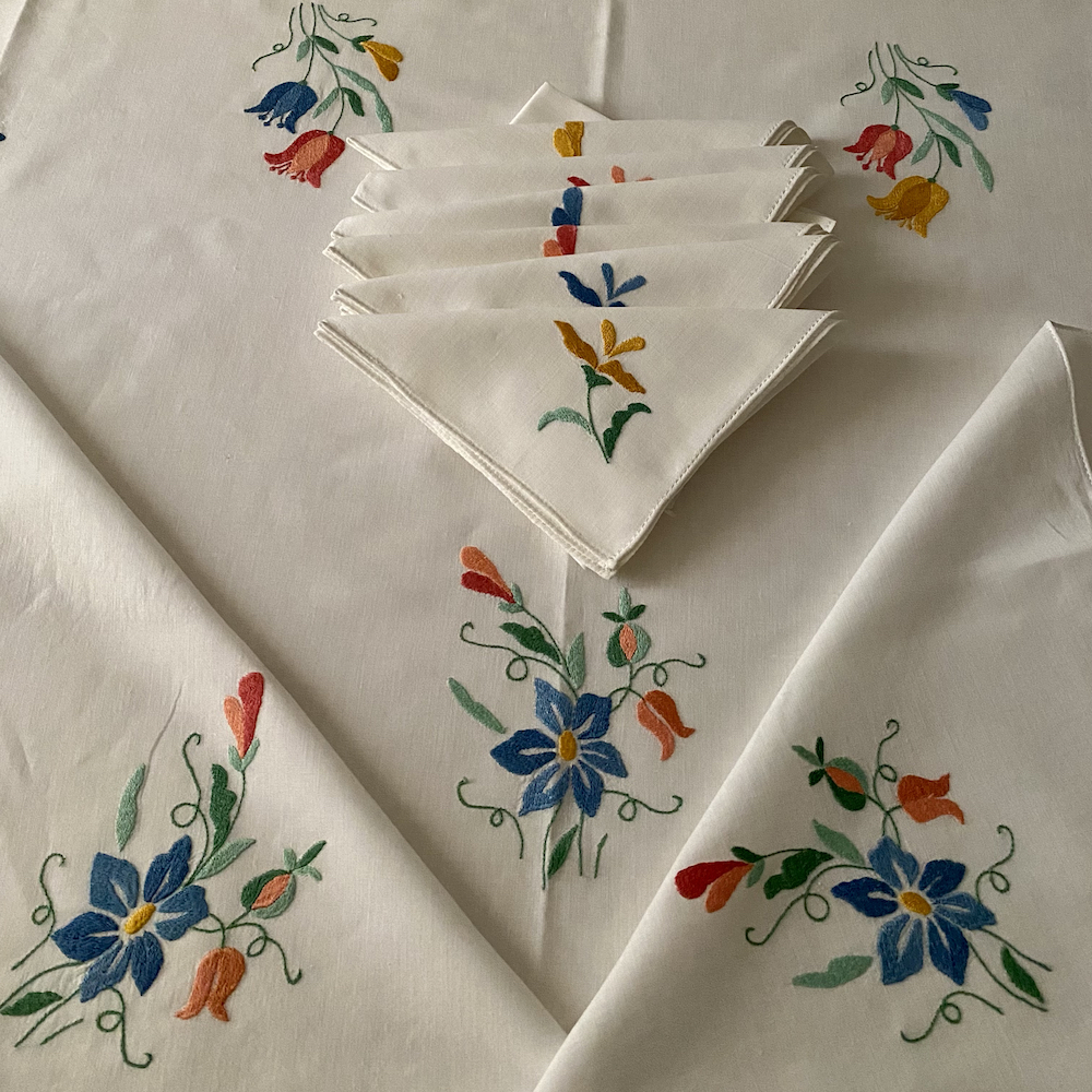 Vintage Multicolor Italian Linens Set