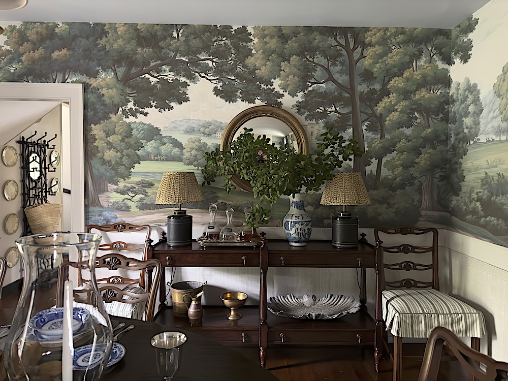 Dining room at Colonial Williamsburg by Heather Chadduck Hillegas