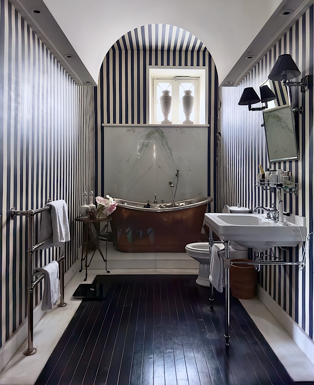 Jamie Creel and Marco Scarani Paris bathroom