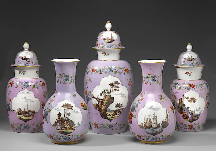 meissen-garniture-set-at-robbig-munchen-at-tefaf-new-york-fall