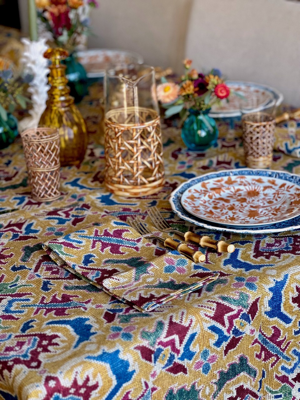 Thanksgiving table via Quintessence